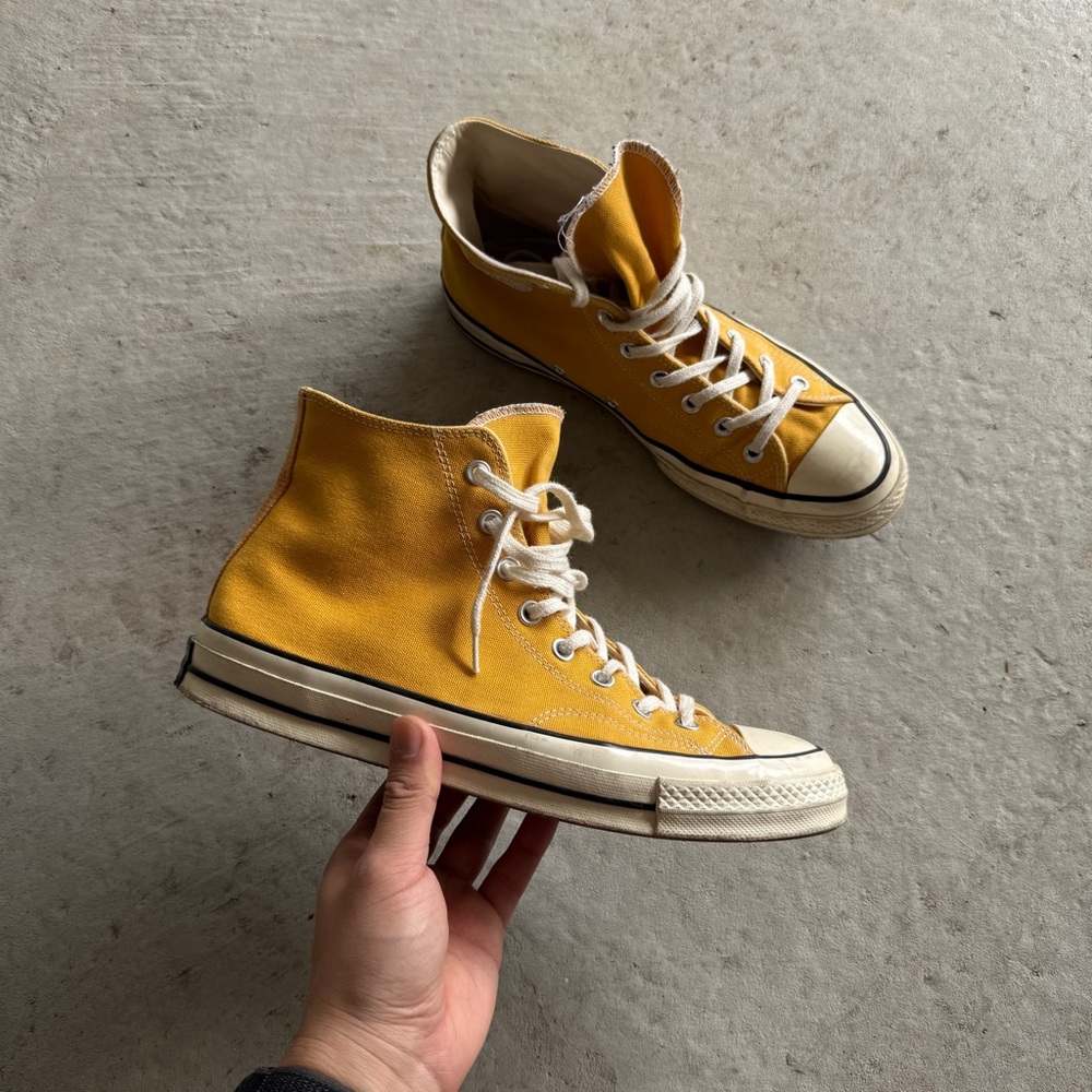 Converse Chuck 70 High Tops – Sunflower Yellow